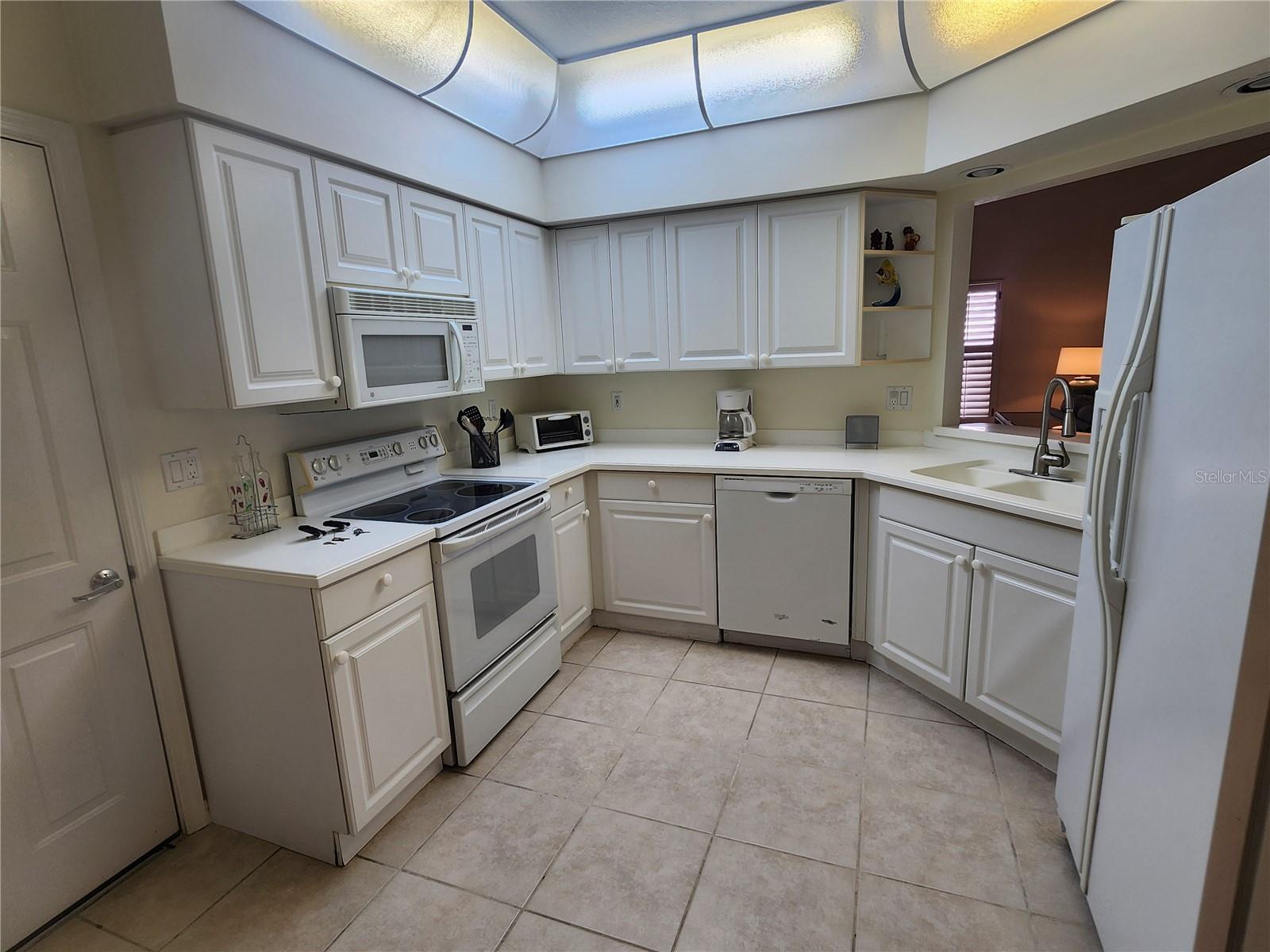 FAIRWAY GARDENS AT TARA - Residential Lease