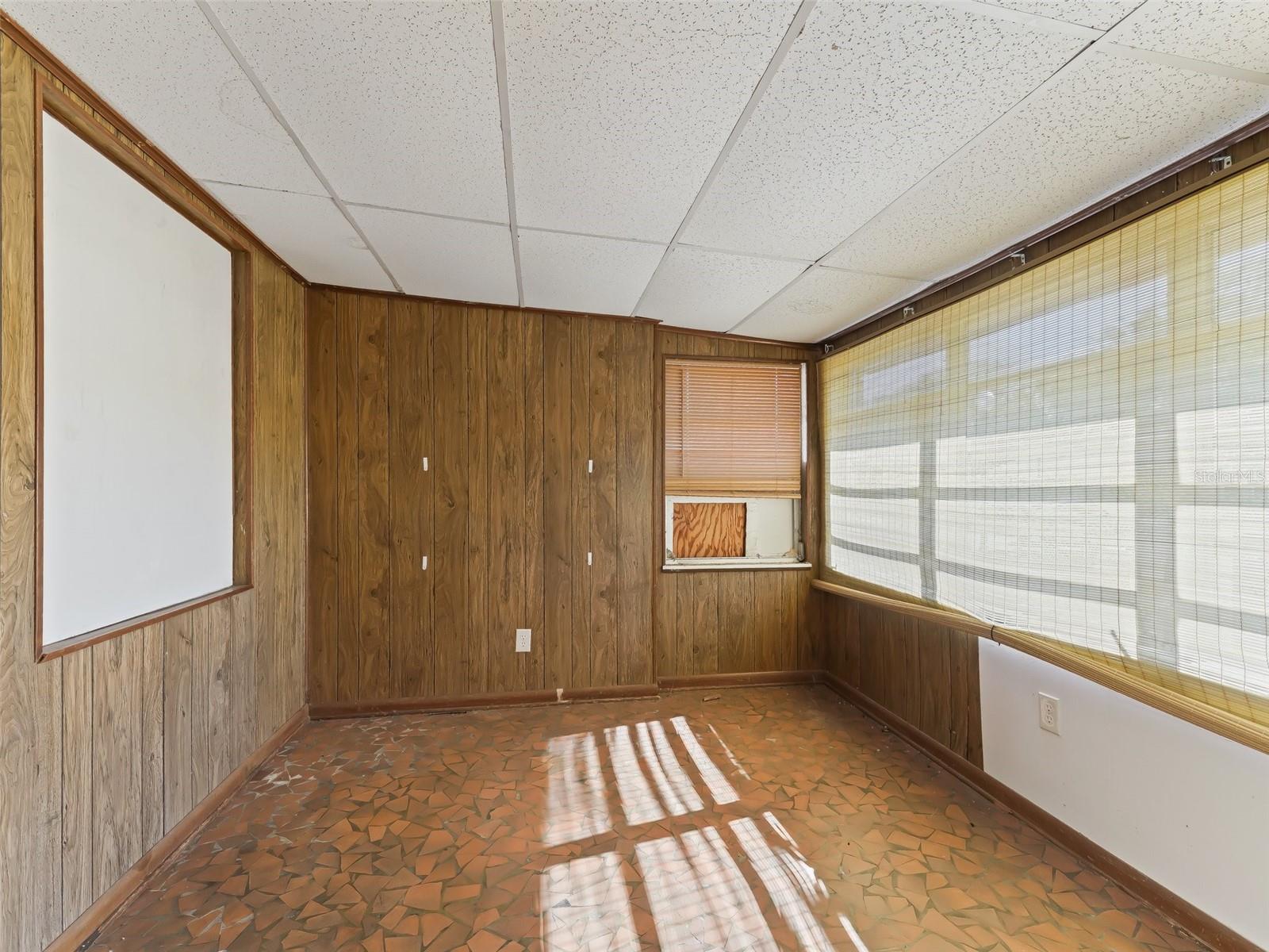 HIGHLAND VIEW - Residential