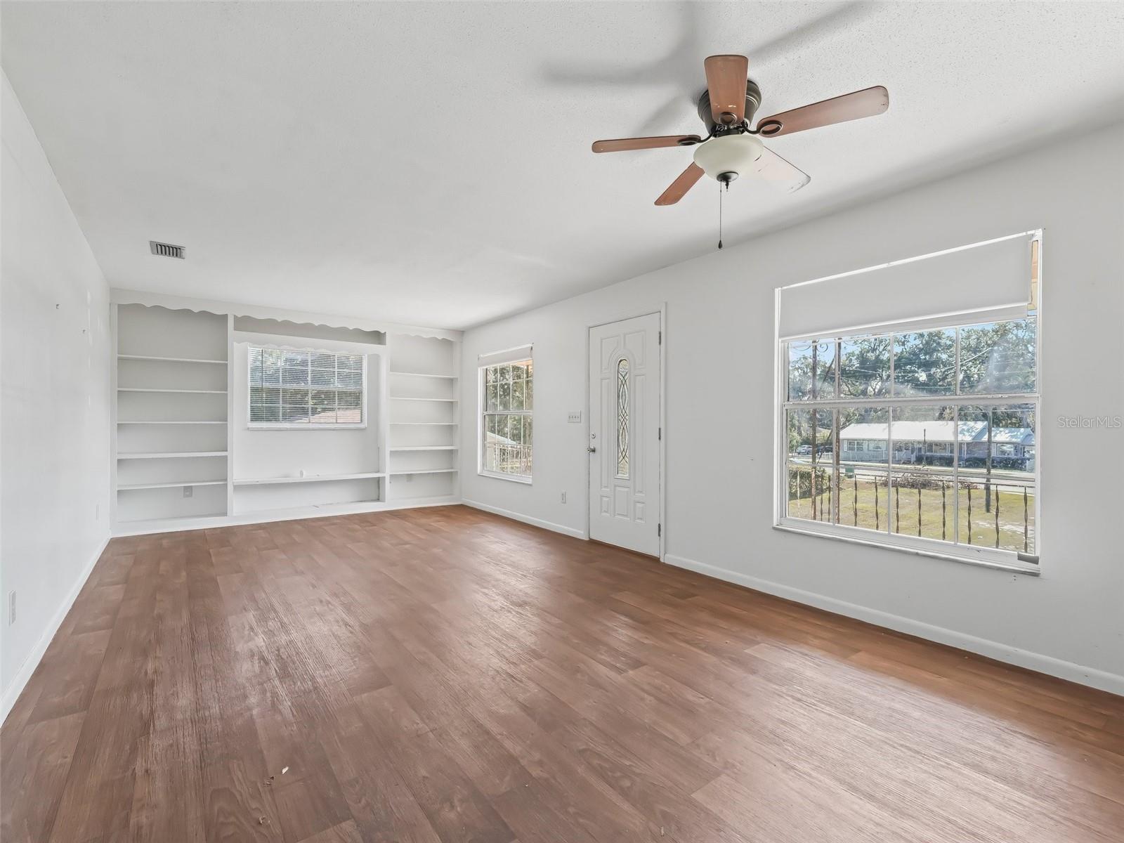 HIGHLAND VIEW - Residential