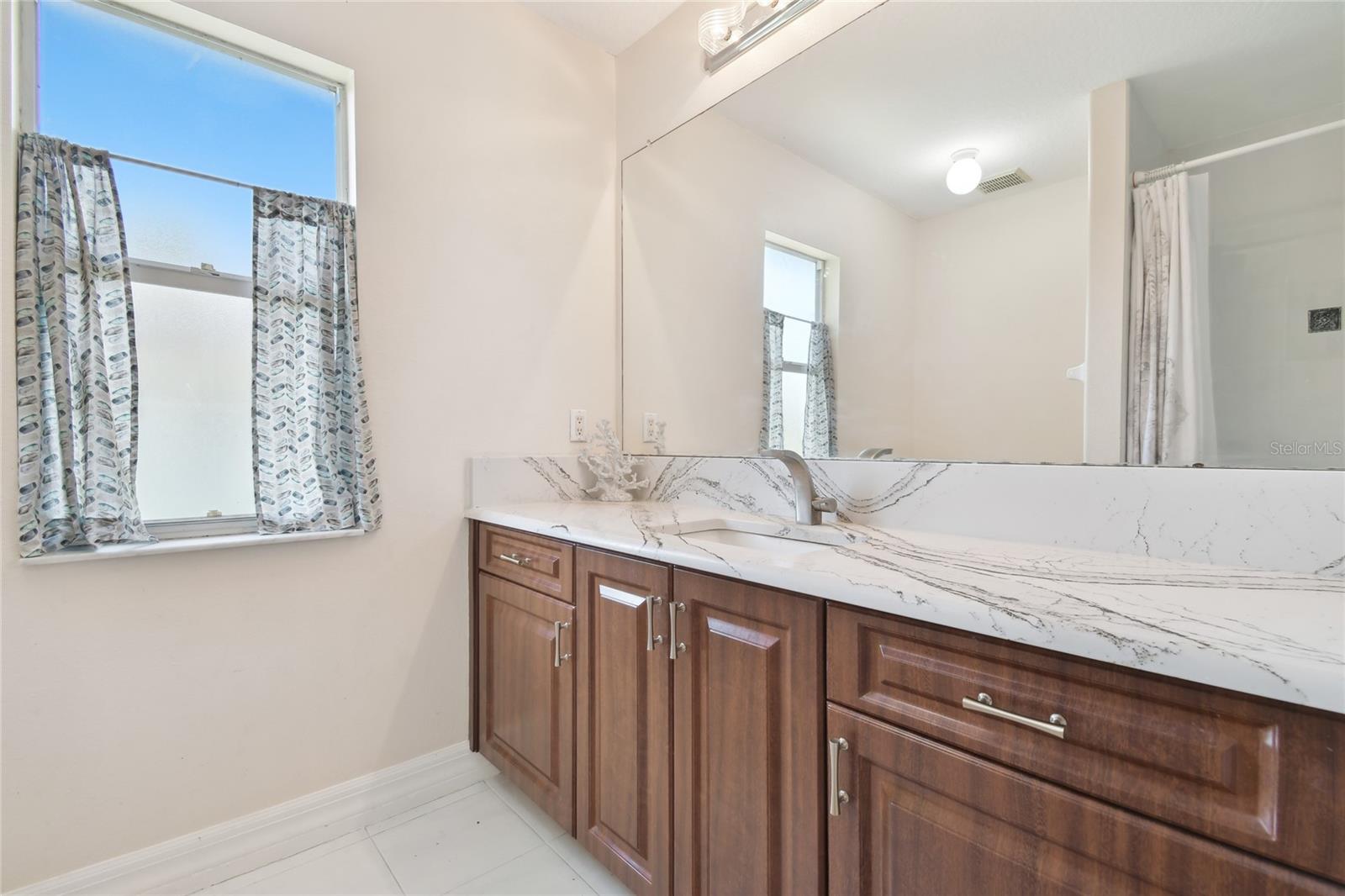 WATERFORD ON THE ALAFIA - Residential