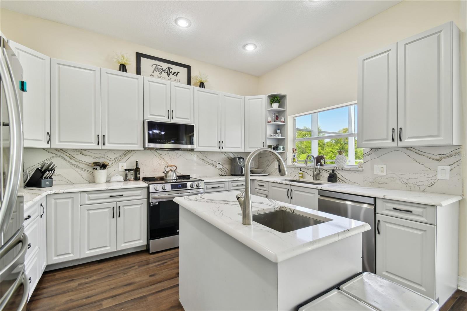 WATERFORD ON THE ALAFIA - Residential