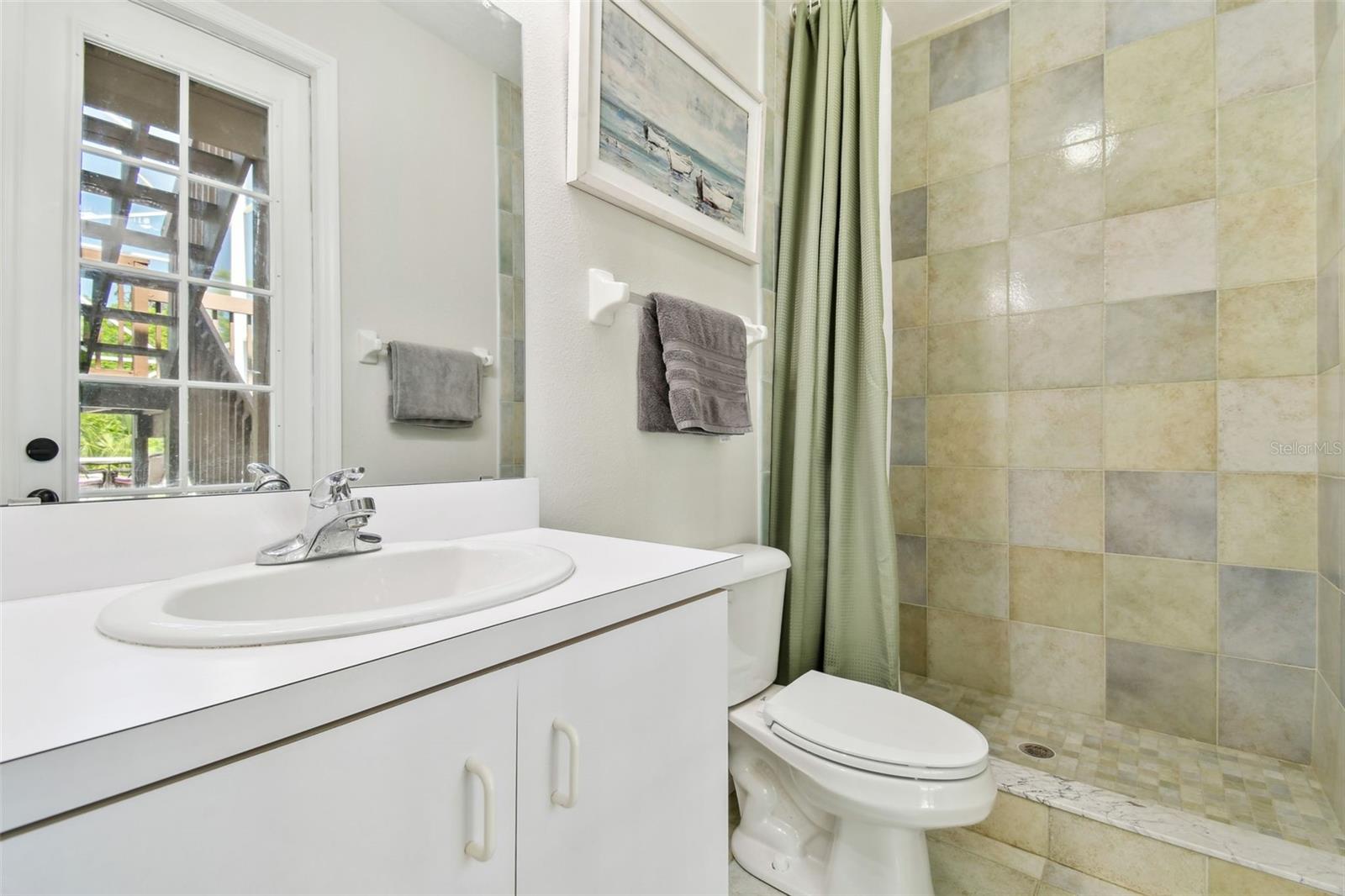 WATERFORD ON THE ALAFIA - Residential