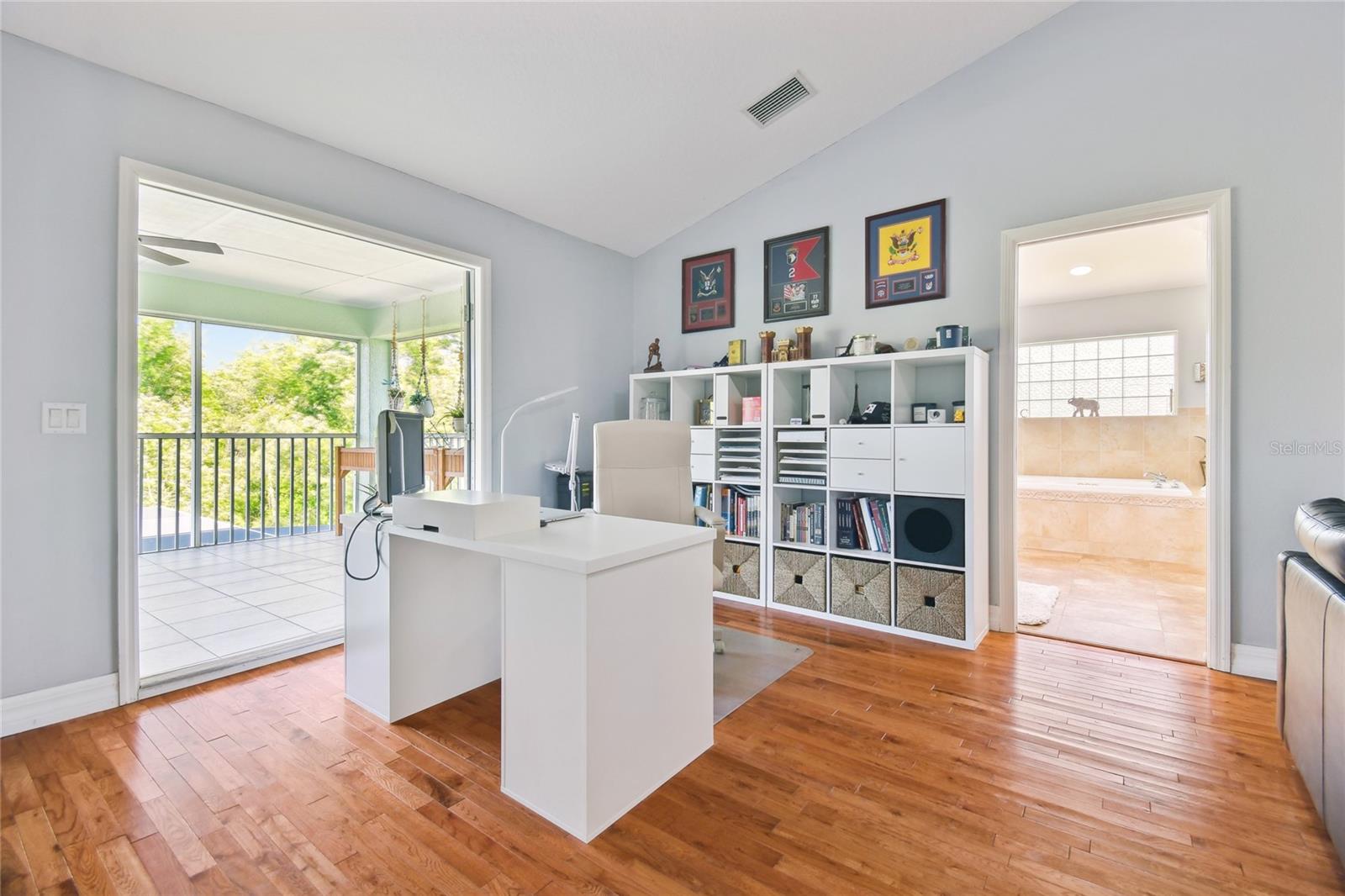 WATERFORD ON THE ALAFIA - Residential