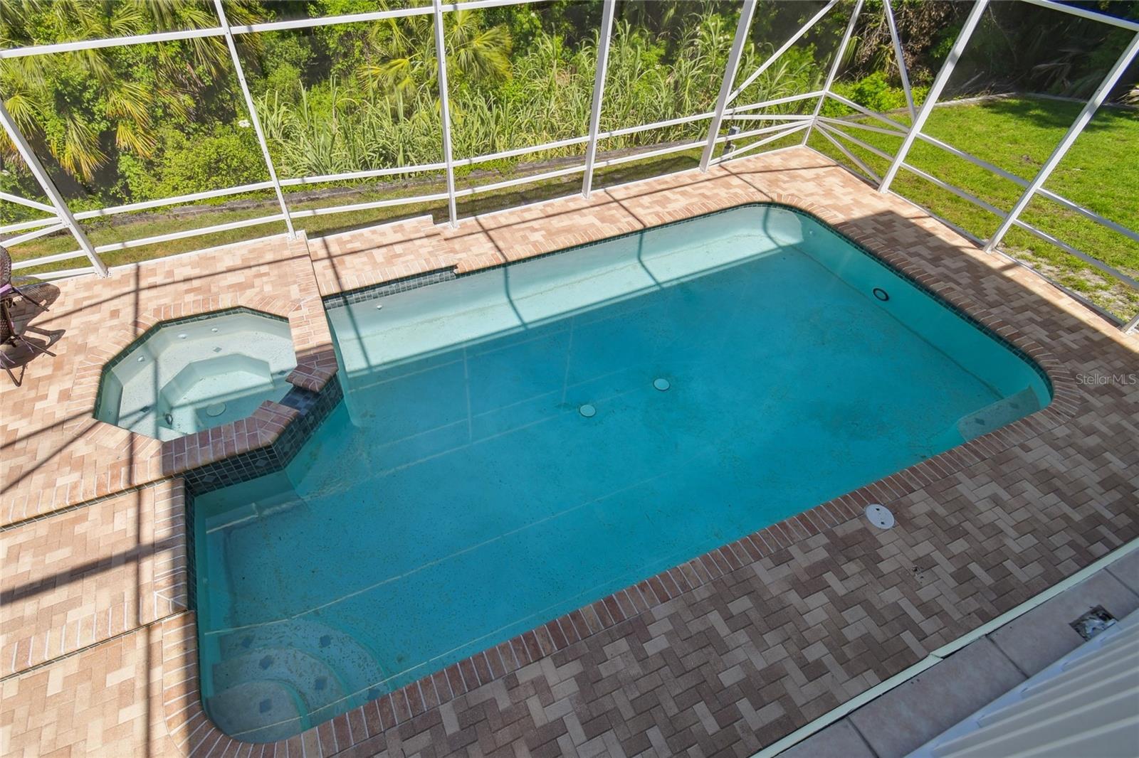 WATERFORD ON THE ALAFIA - Residential