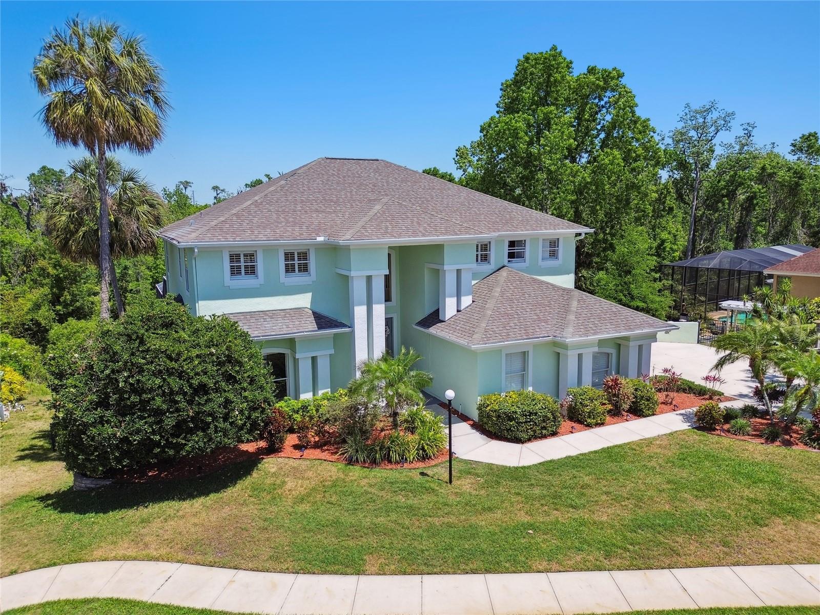 WATERFORD ON THE ALAFIA - Residential