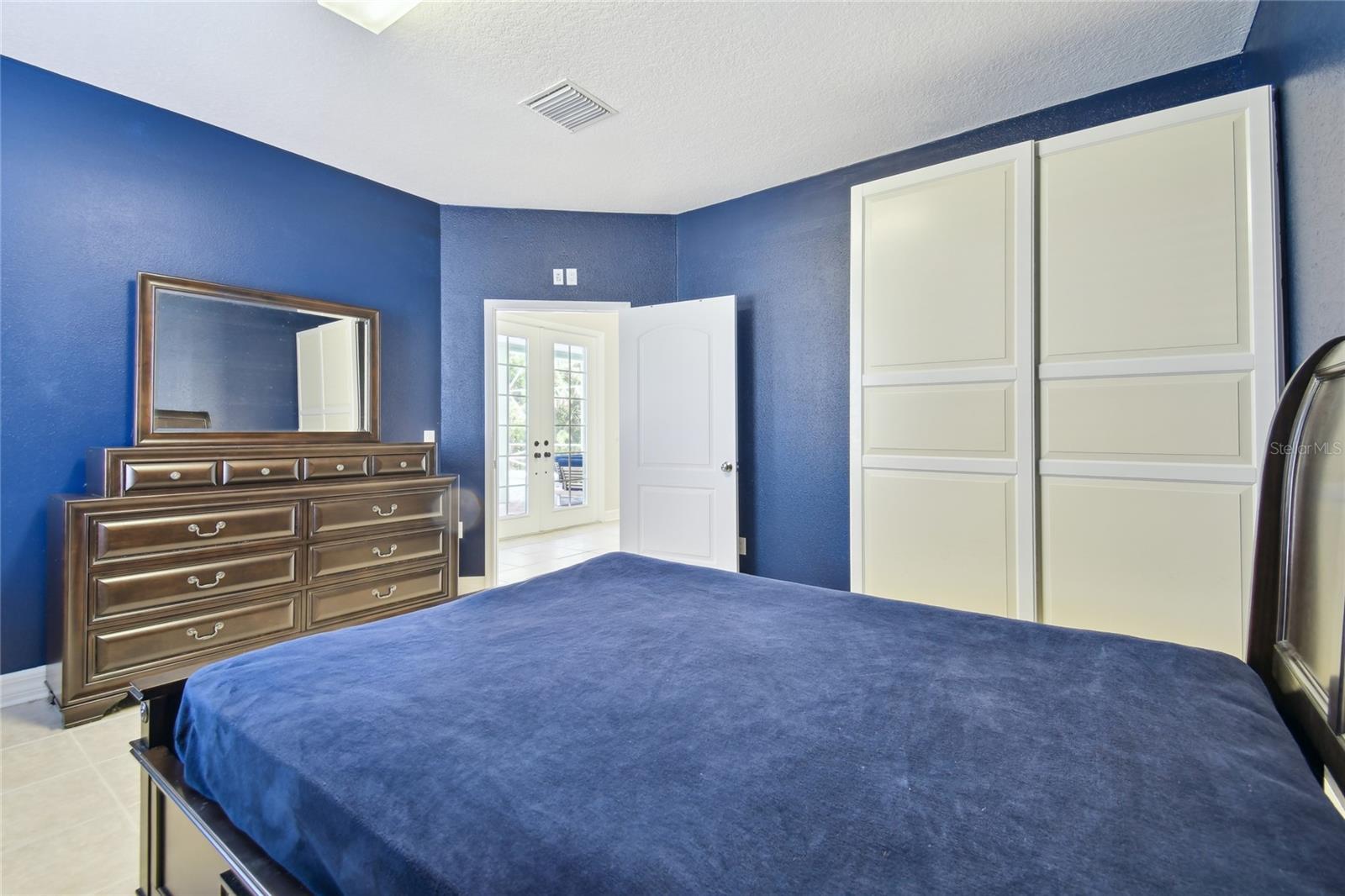 WATERFORD ON THE ALAFIA - Residential