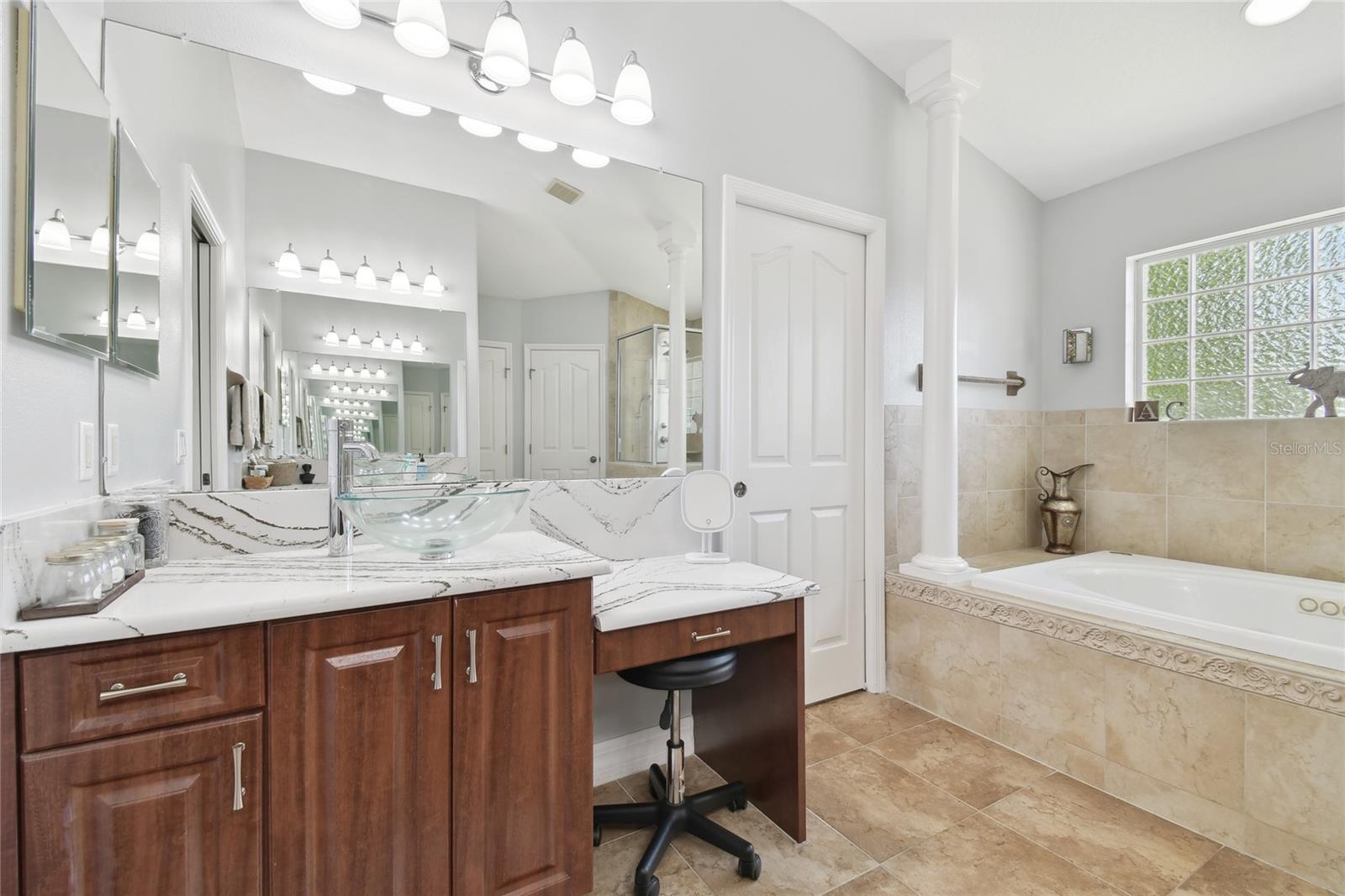 WATERFORD ON THE ALAFIA - Residential