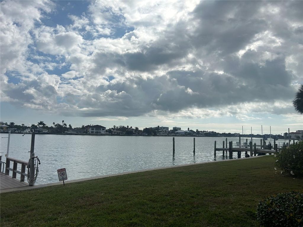 Photo of 129 104th Avenue #101, Treasure Island, FL 33706 (MLS # TB8463307)