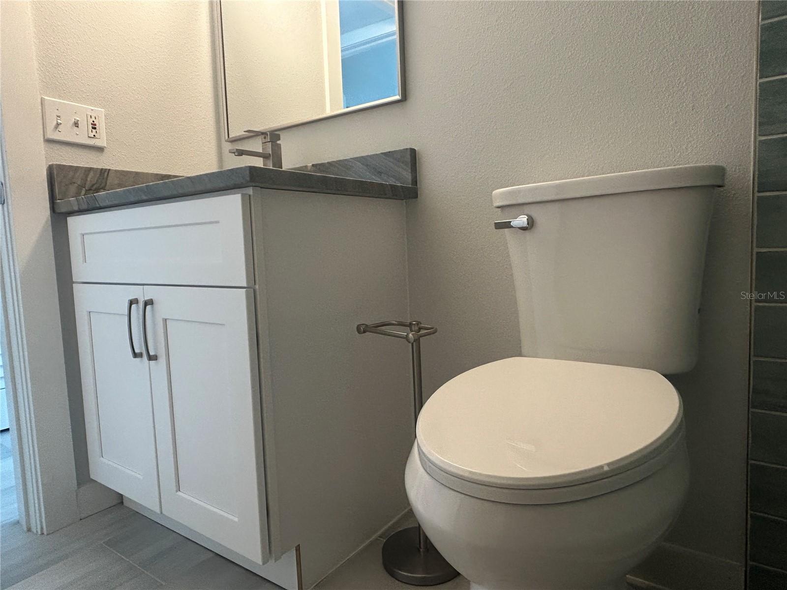 FAIRLANE THE CONDO - Residential Lease