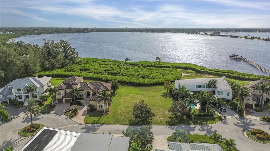 Photo of 9812 2nd Terrace NW, Bradenton, FL 34209 (MLS # A4666268)
