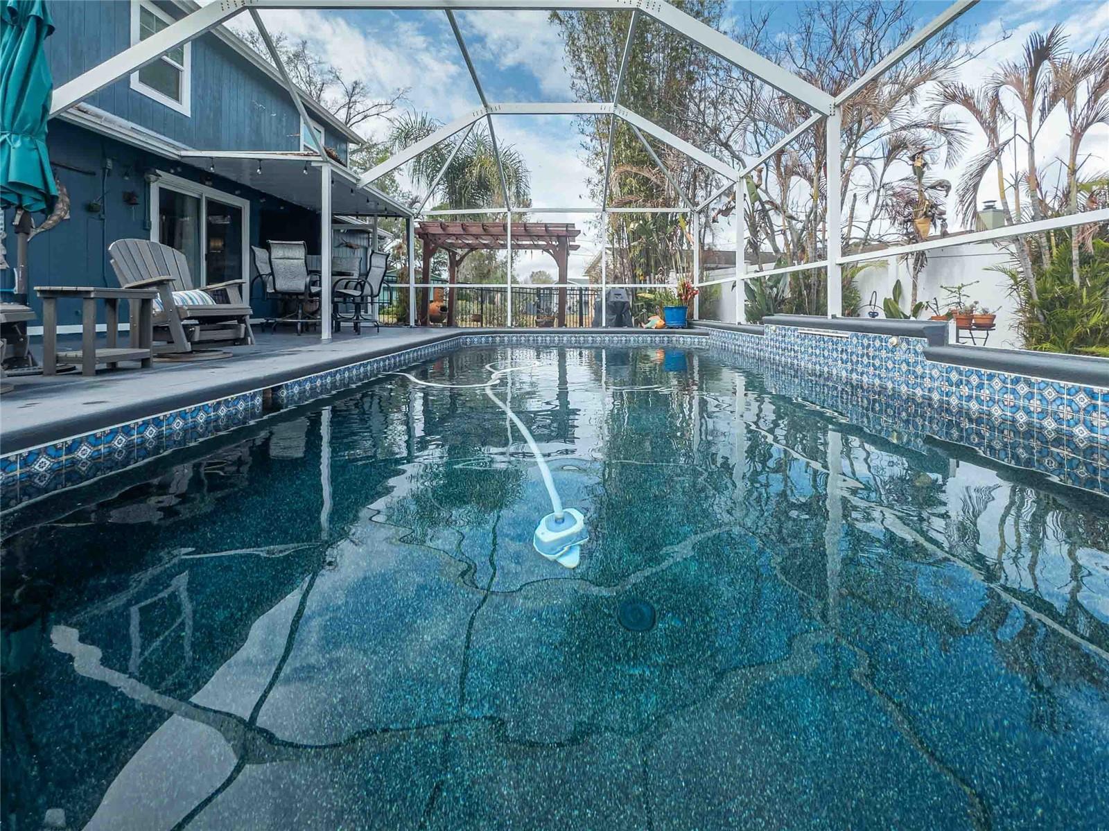 LAKE PADGETT ESTATES - Residential