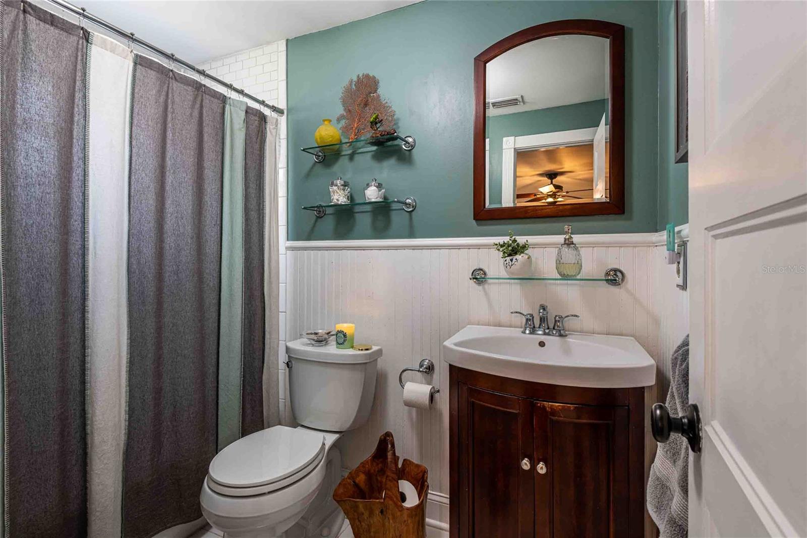 LAKE PADGETT ESTATES - Residential