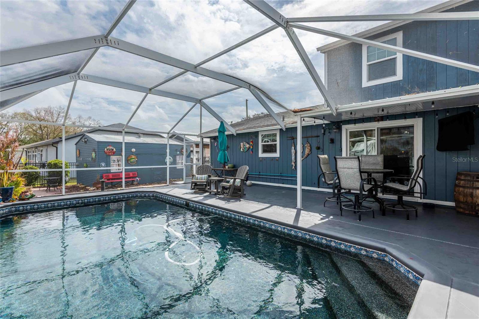 LAKE PADGETT ESTATES - Residential