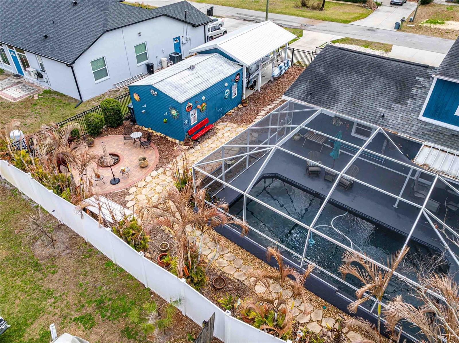 LAKE PADGETT ESTATES - Residential