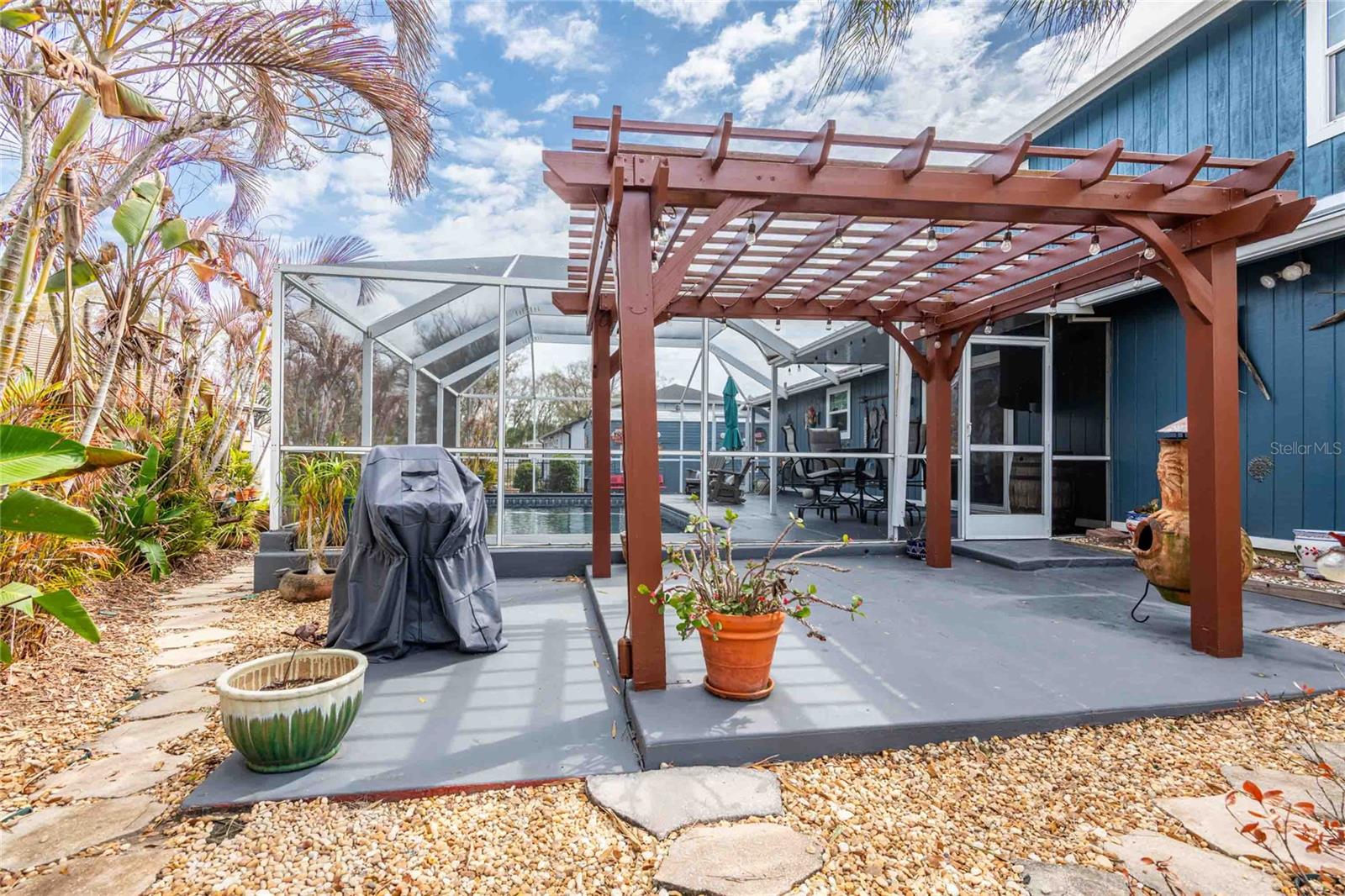 LAKE PADGETT ESTATES - Residential