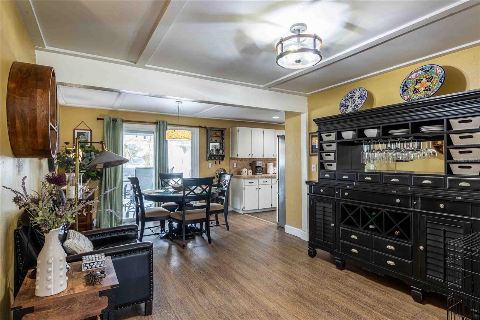 LAKE PADGETT ESTATES - Residential