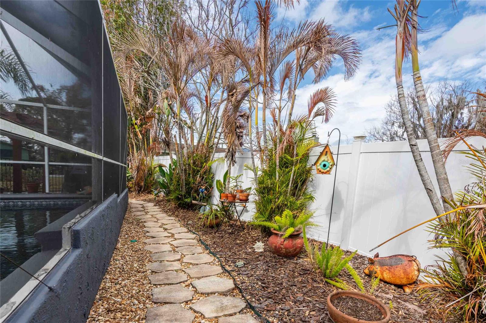 LAKE PADGETT ESTATES - Residential