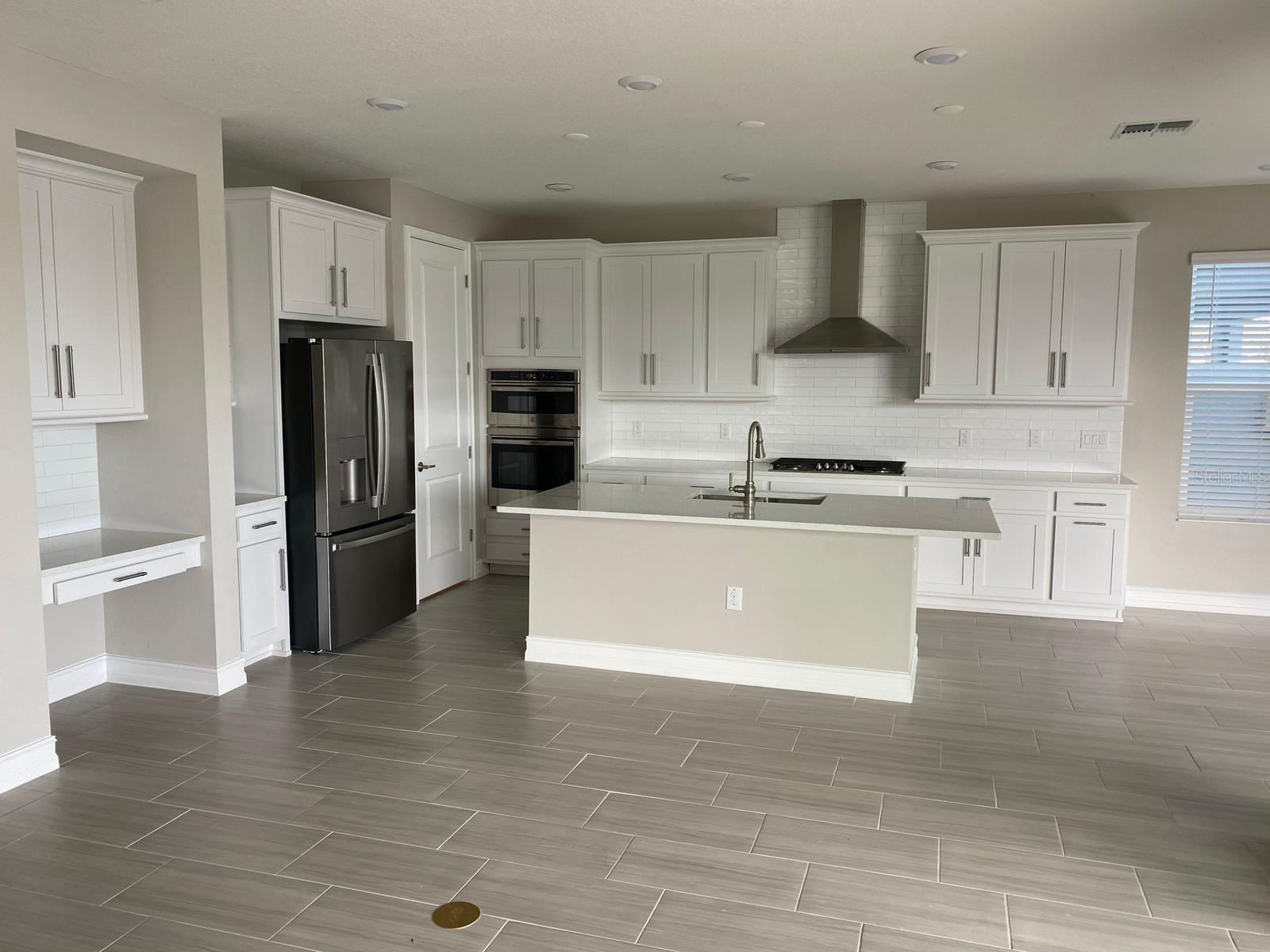 WATERGRASS PRCL E-2 - Residential Lease