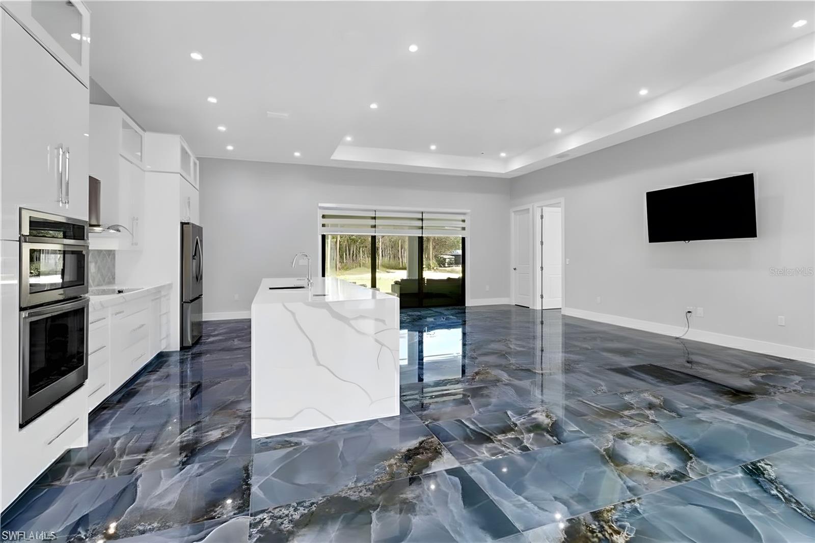 GOLDEN GATE ESTATE UNIT 17 - Residential