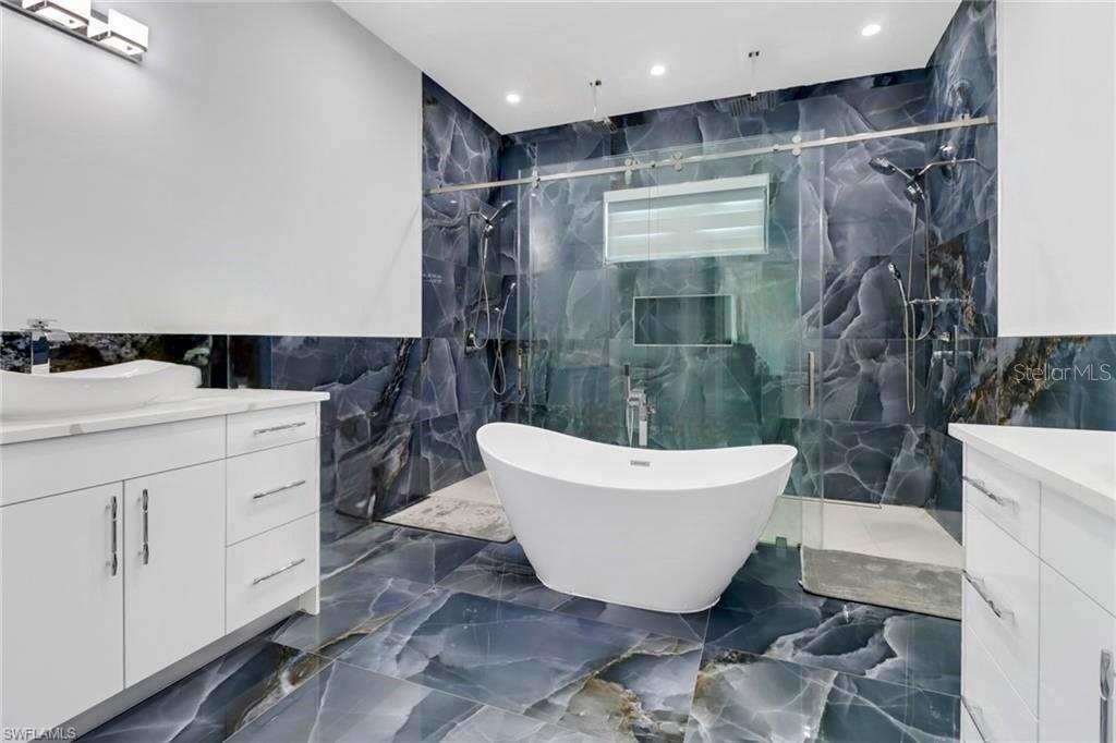 GOLDEN GATE ESTATE UNIT 17 - Residential