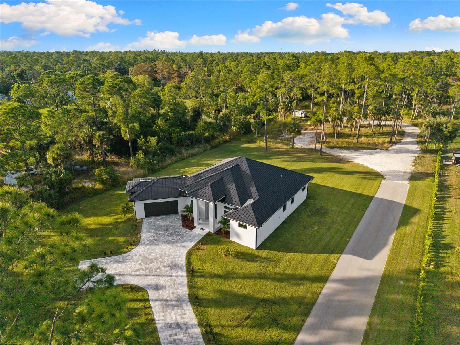 GOLDEN GATE ESTATE UNIT 17 - Residential