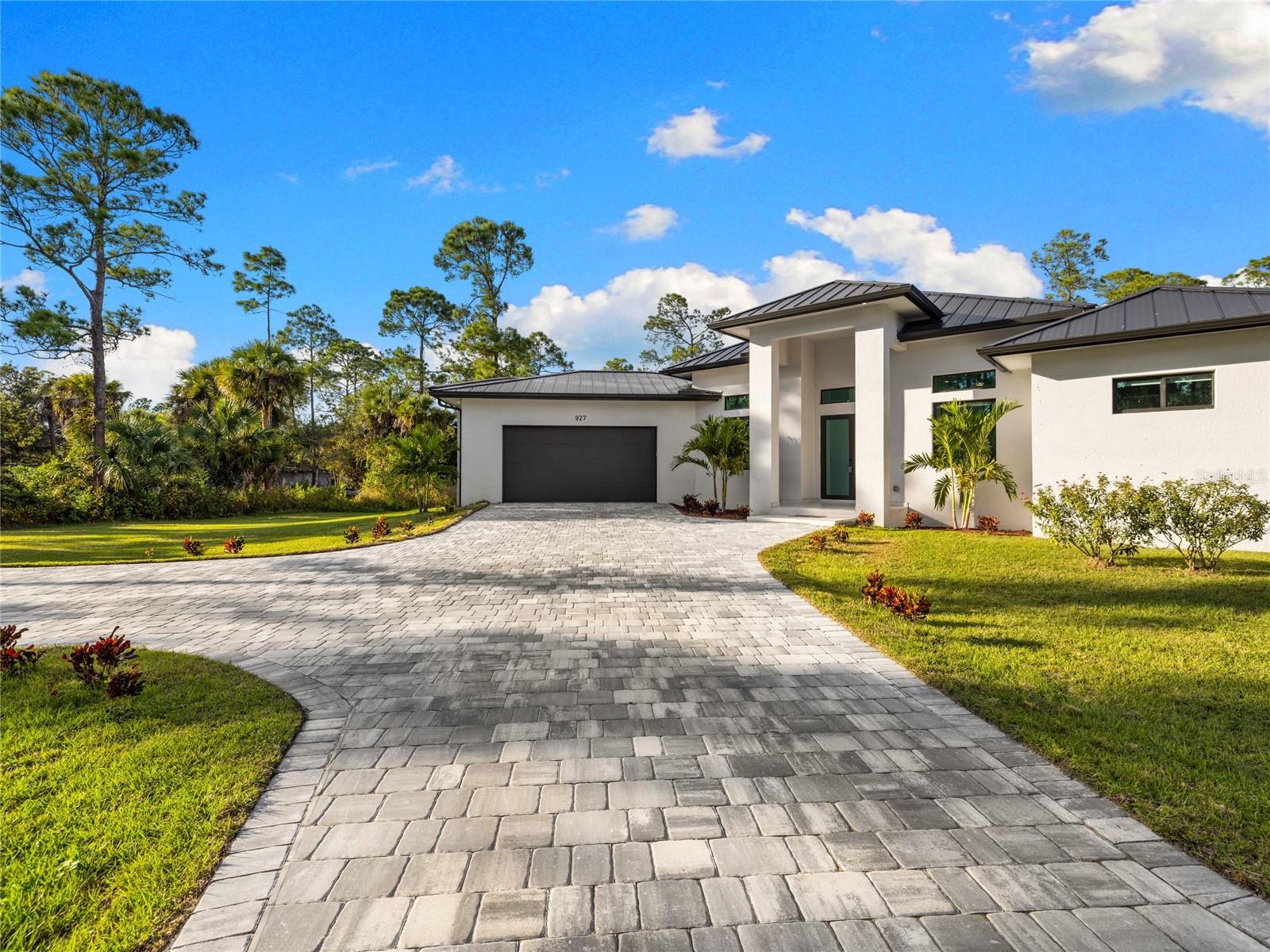 GOLDEN GATE ESTATE UNIT 17 - Residential