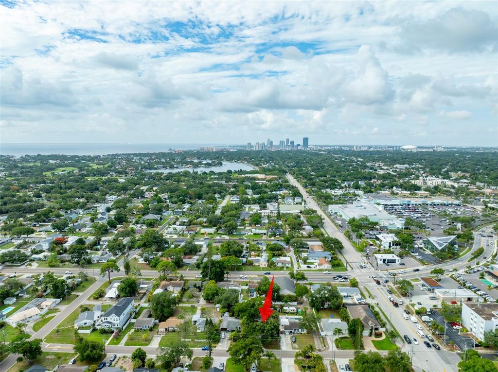 Photo of 130 41st Avenue NE, St Petersburg, FL 33703 (MLS # TB8514560)