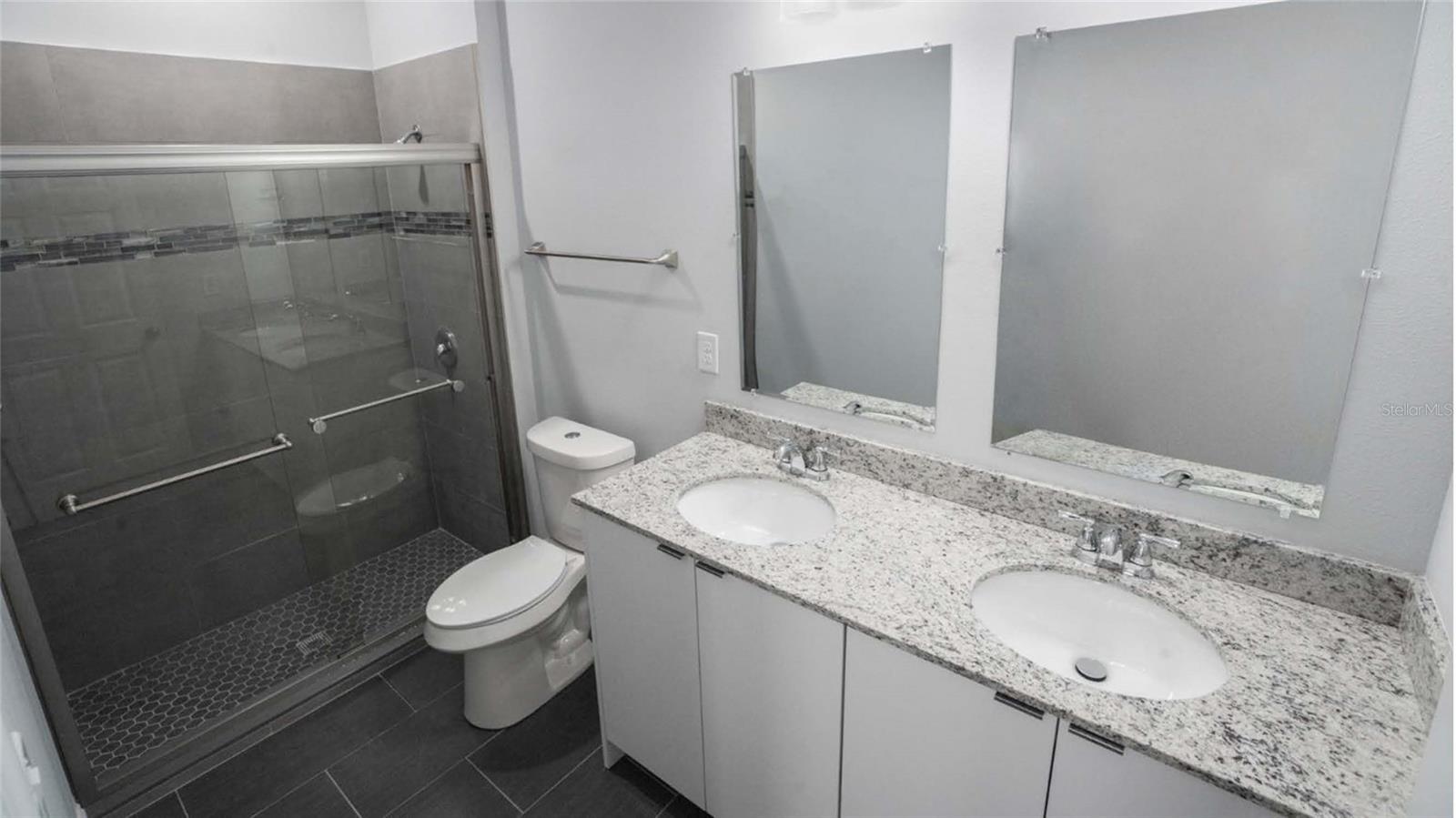 ROLLING RANCH ESTATE - Residential