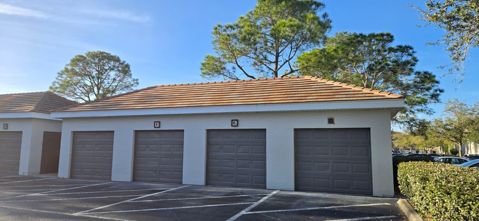 AUDUBON VILLAS AT HUNTERS CREEK CONDO - Residential