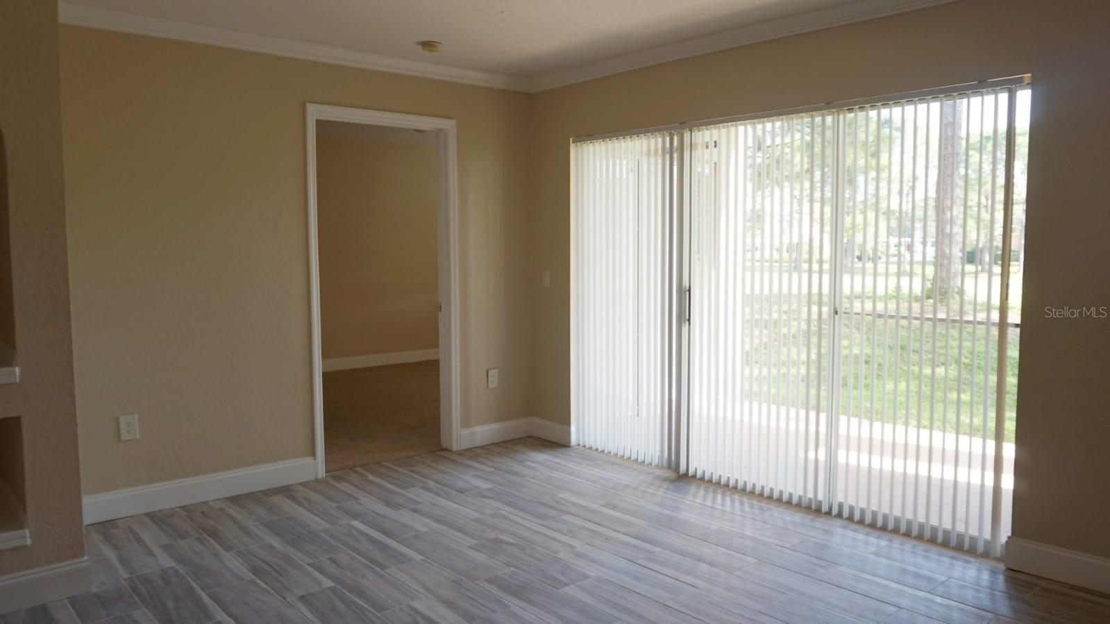 AUDUBON VILLAS AT HUNTERS CREEK CONDO - Residential