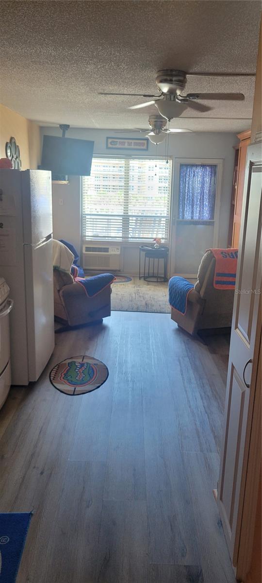 BEACH CLUB CONDO MOTEL - Residential