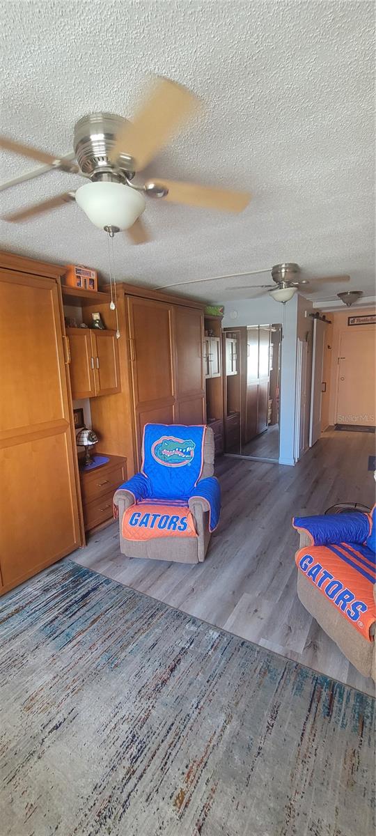 BEACH CLUB CONDO MOTEL - Residential