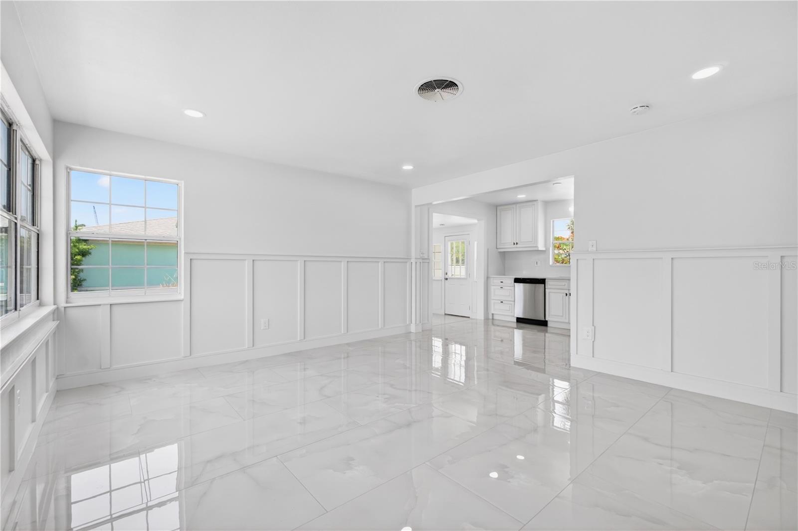 BELLE VISTA BEACH 1ST ADD - Residential