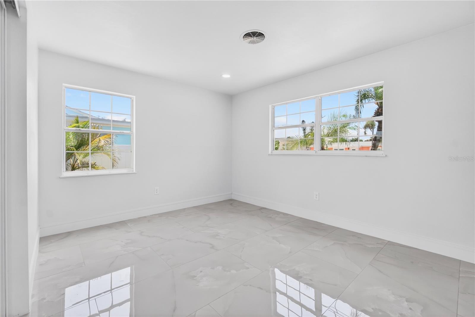BELLE VISTA BEACH 1ST ADD - Residential