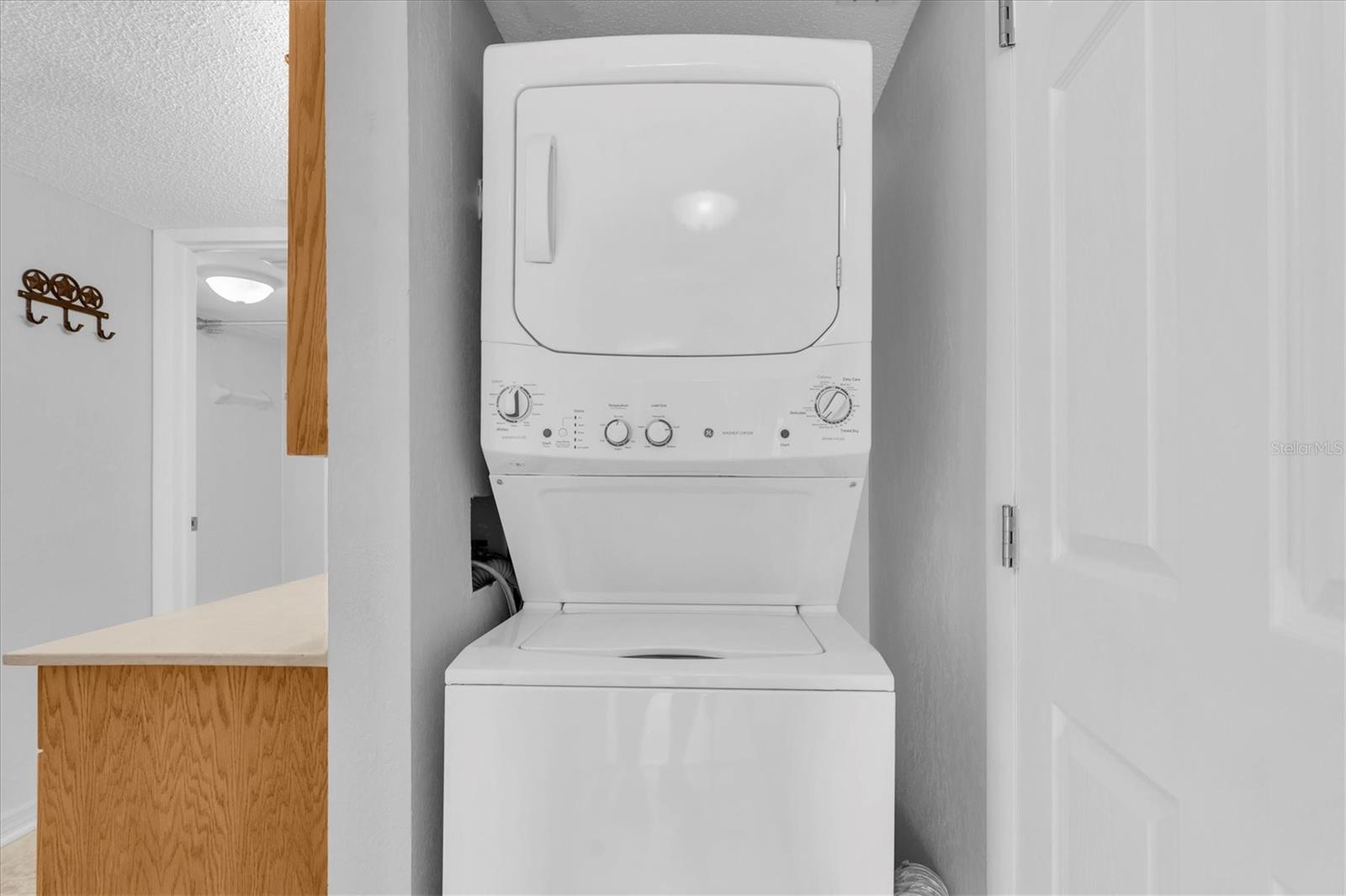 MOORINGS OF MAXIMO CONDO - Residential