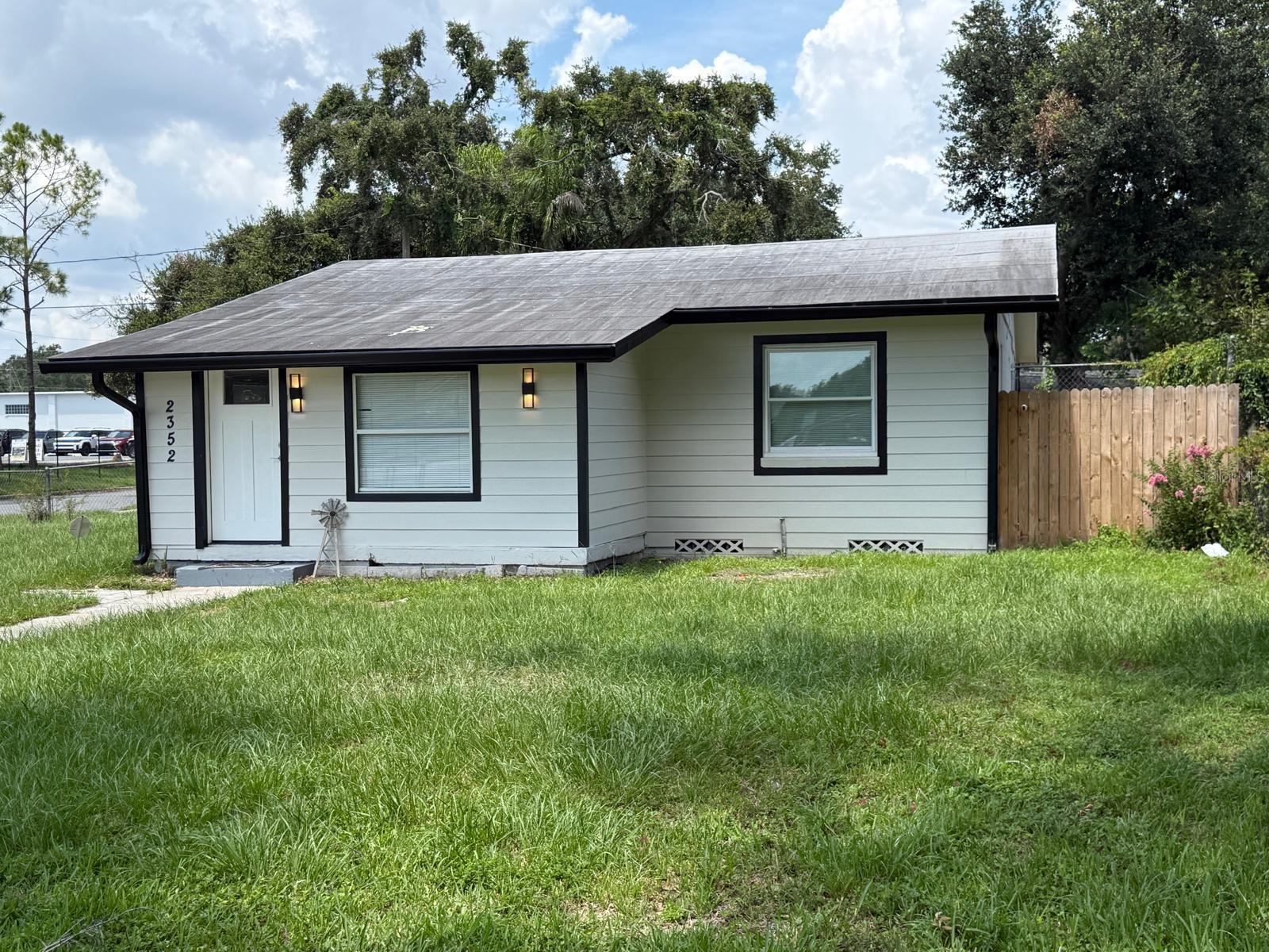 2352 OLD DIXIE HIGHWAY