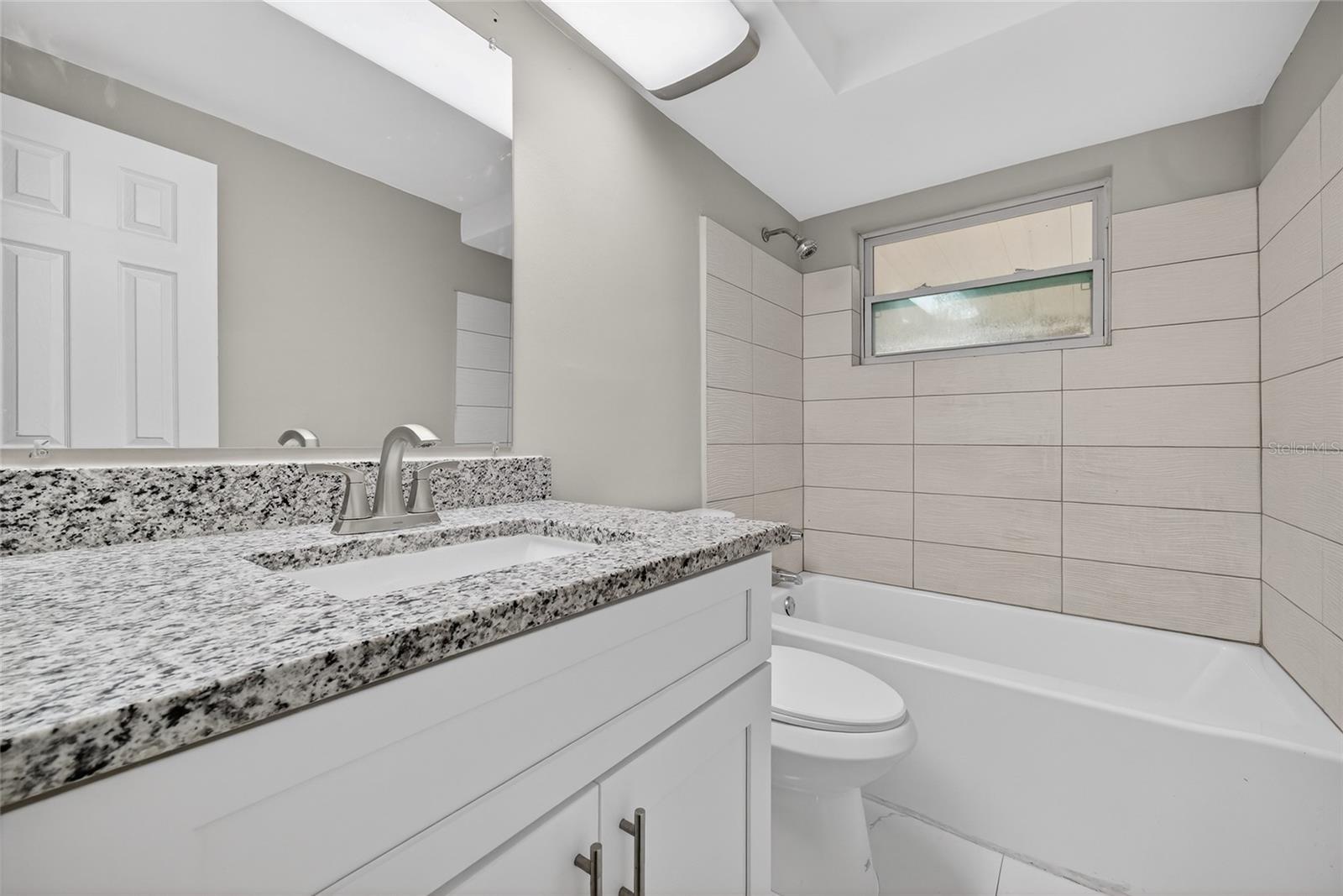 HOLIDAY LAKE ESTATES - Residential