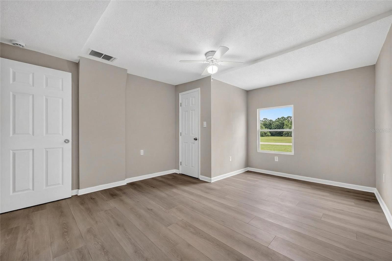 HOLIDAY LAKE ESTATES - Residential