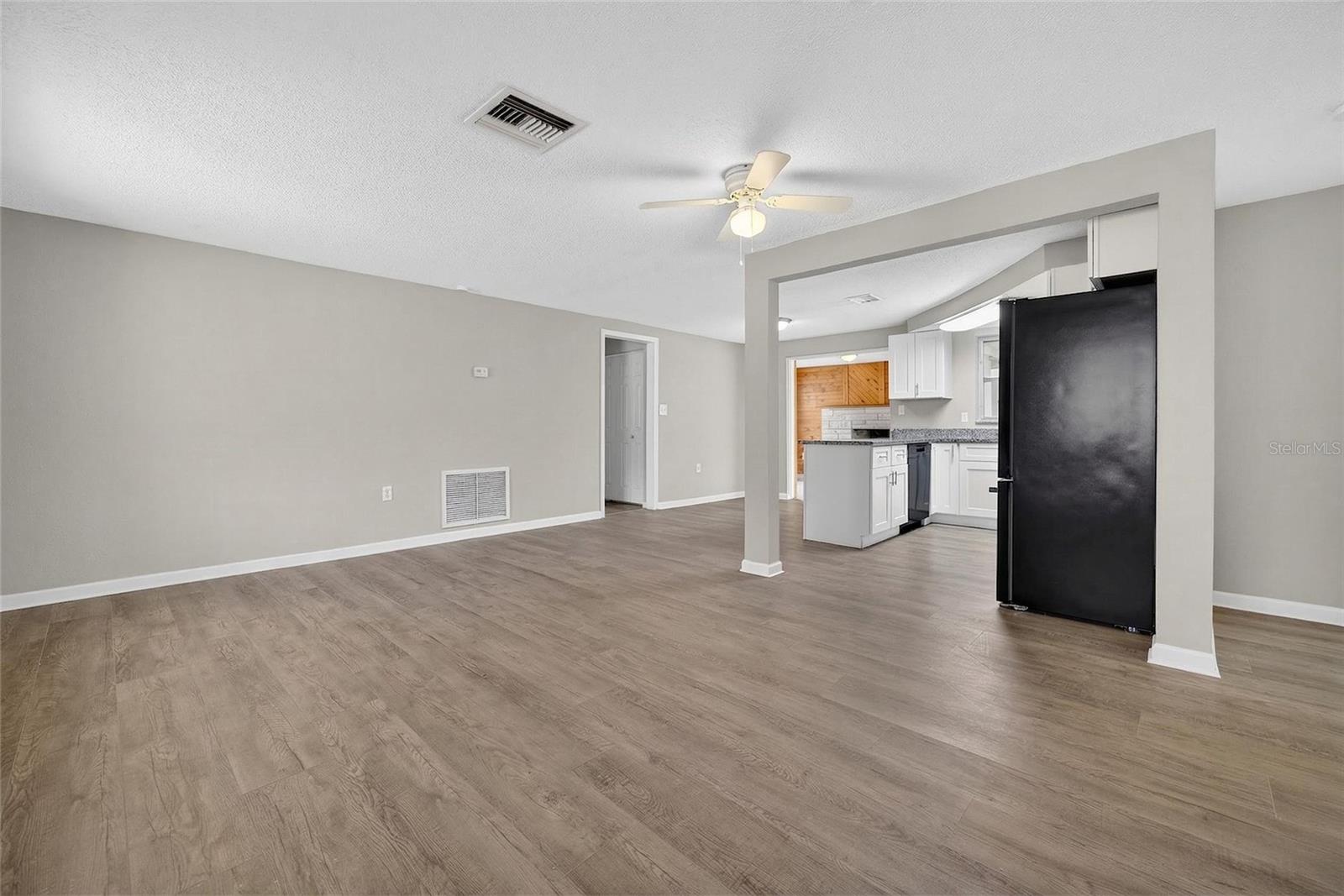 HOLIDAY LAKE ESTATES - Residential