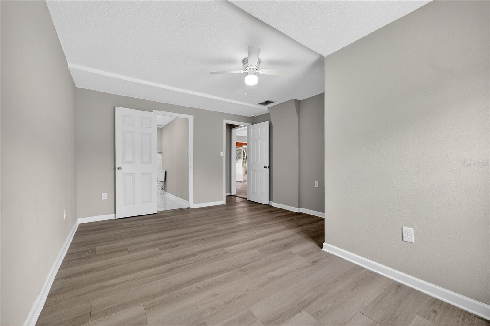 HOLIDAY LAKE ESTATES - Residential