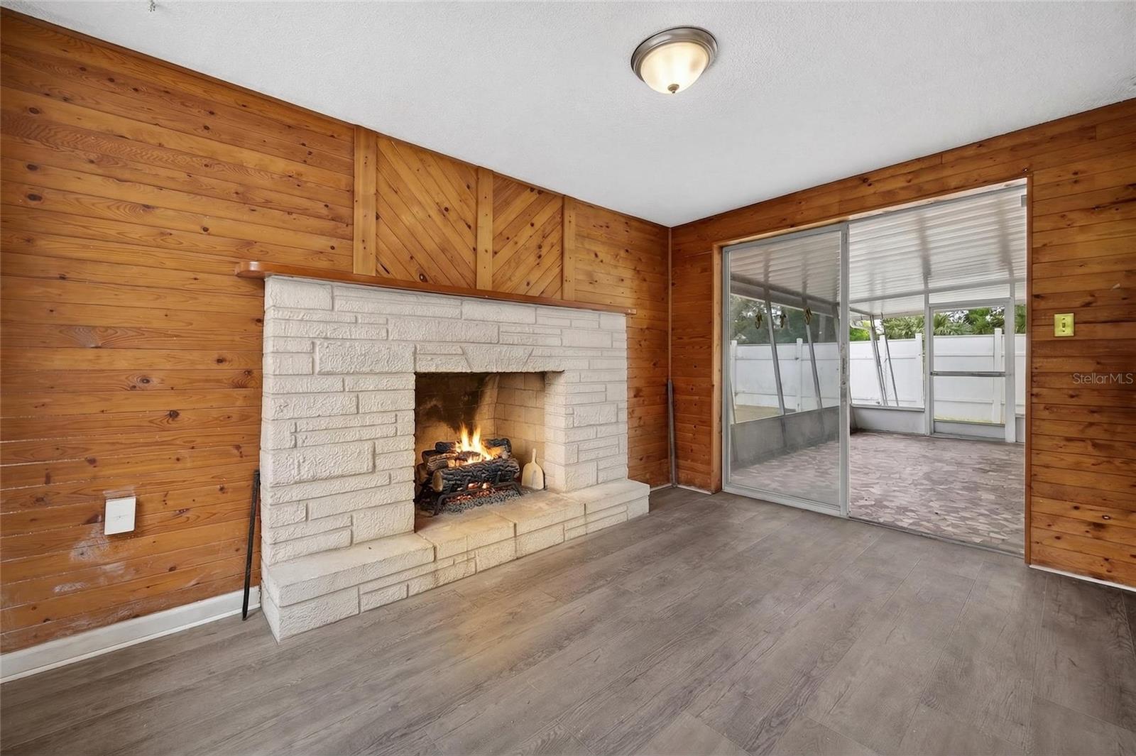 HOLIDAY LAKE ESTATES - Residential