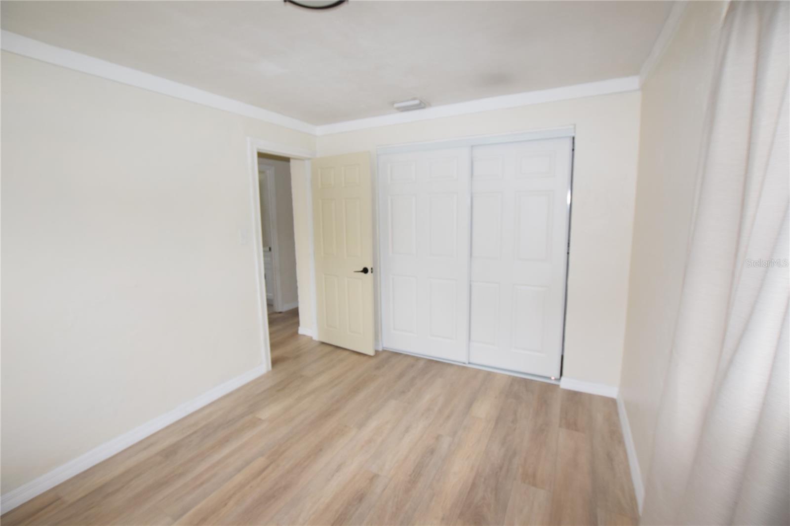 L C COXS SECOND ADD - Residential Lease