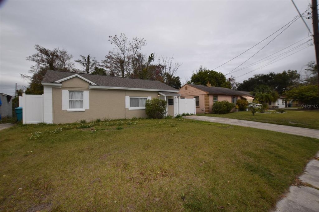 Photo of 4073 Nimons Street, Orlando, FL 32811 (MLS # O6366260)