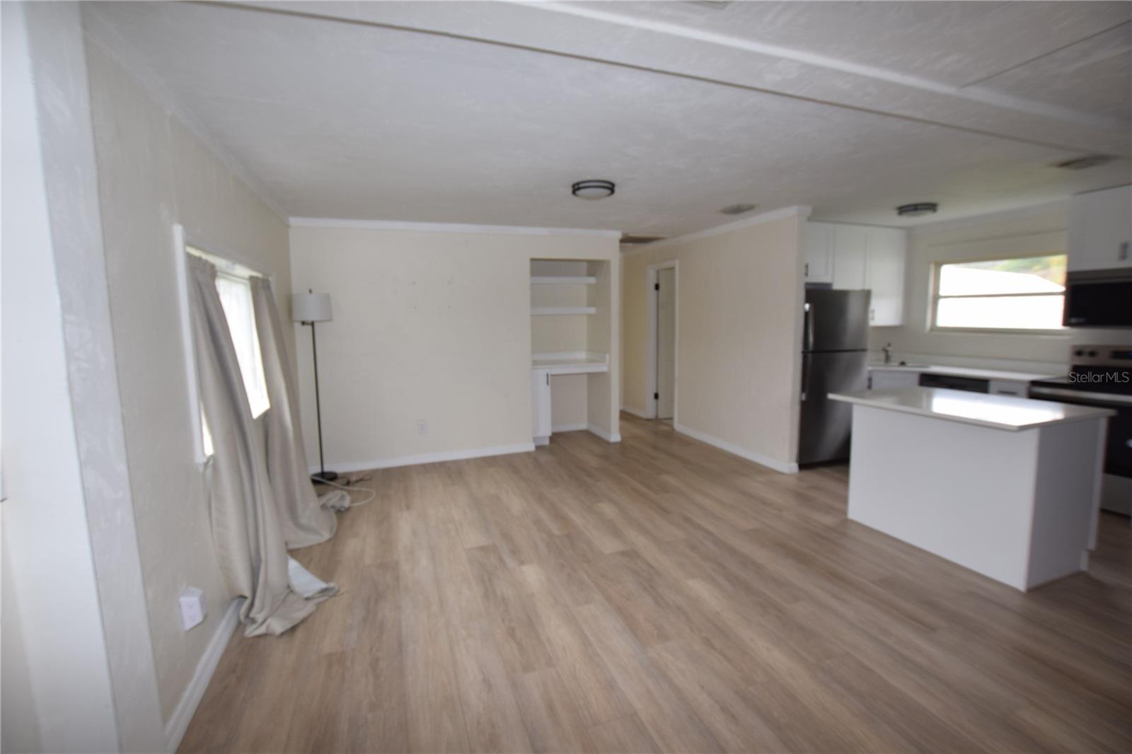 L C COXS SECOND ADD - Residential Lease