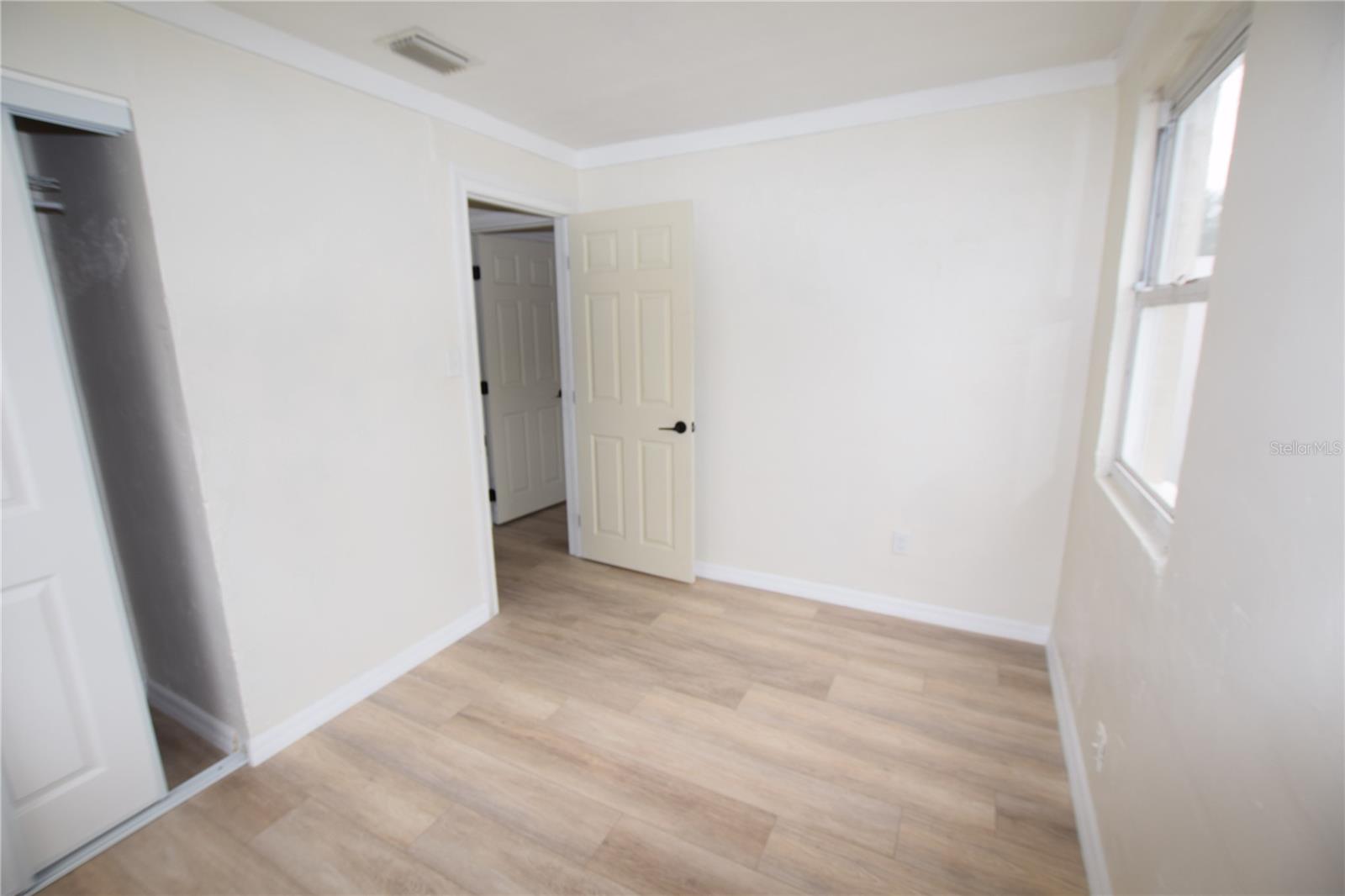 L C COXS SECOND ADD - Residential Lease