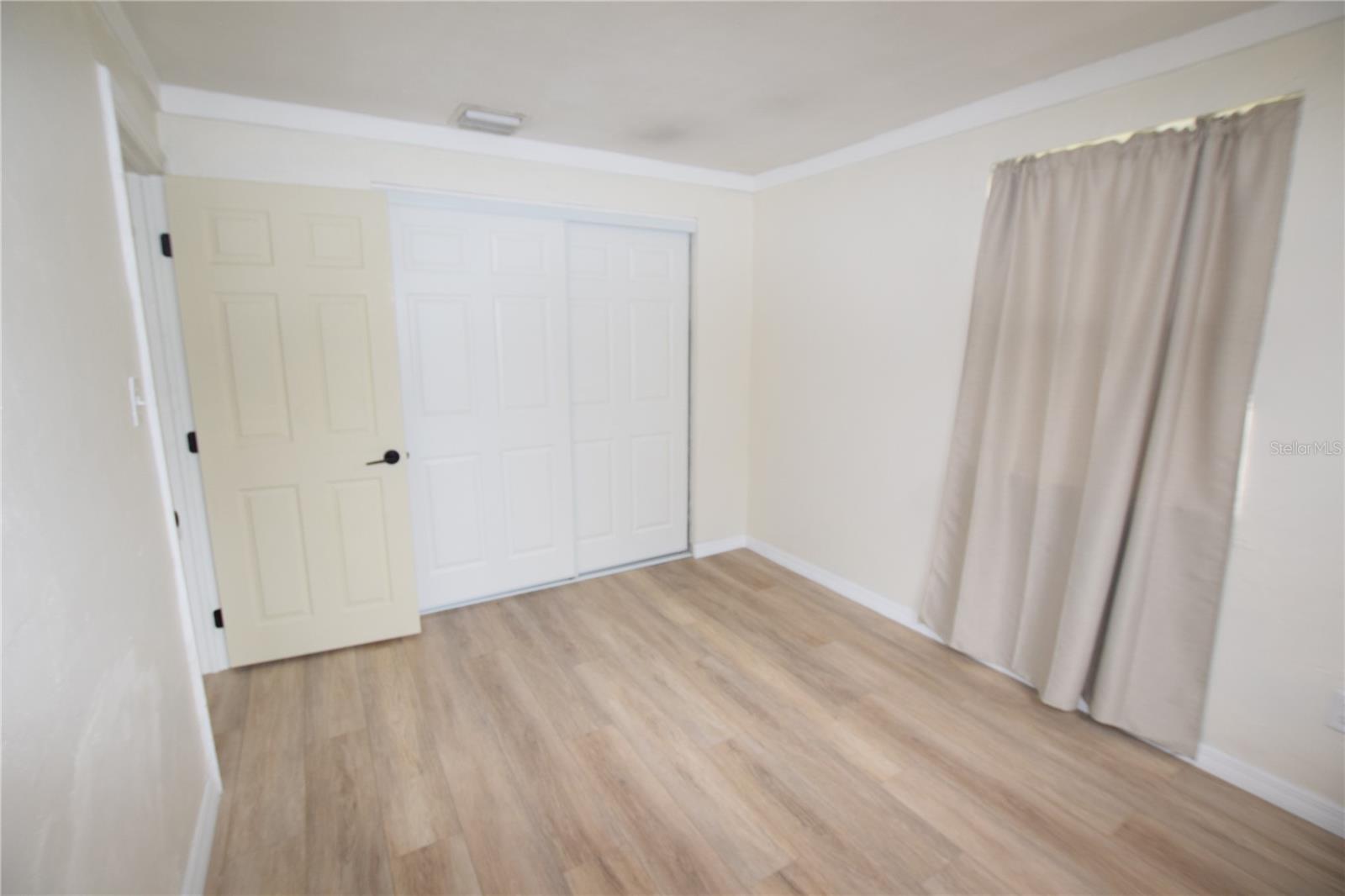 L C COXS SECOND ADD - Residential Lease