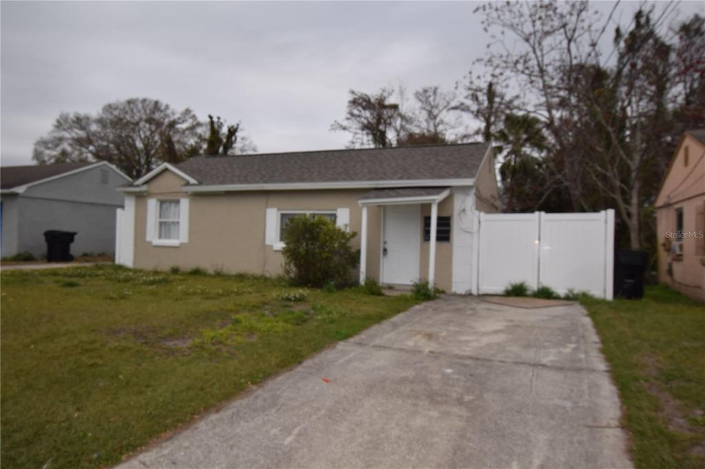 Photo of 4073 Nimons Street, Orlando, FL 32811 (MLS # O6366260)