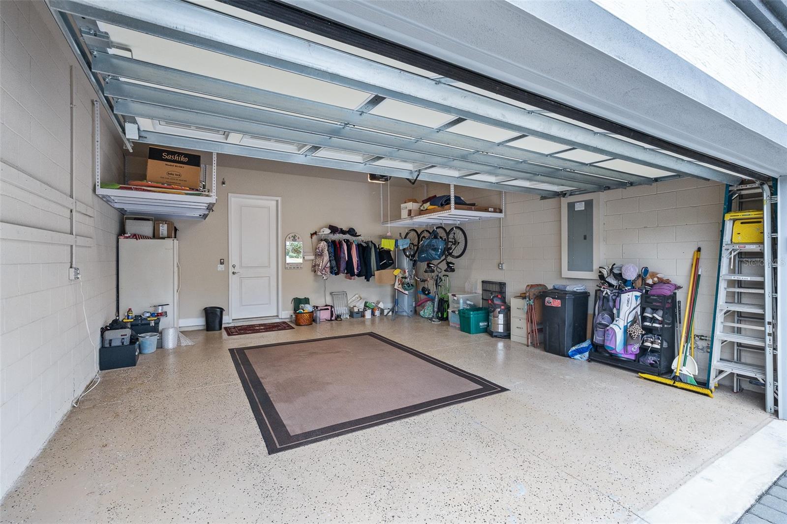 PLANTATION BAY SEC 2A-F UN 7 - Residential