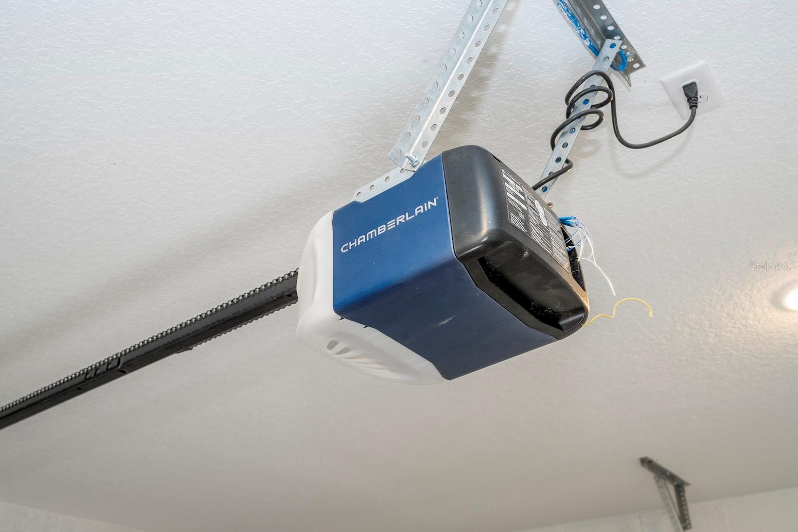 MARION OAKS UN ELEVEN - Residential