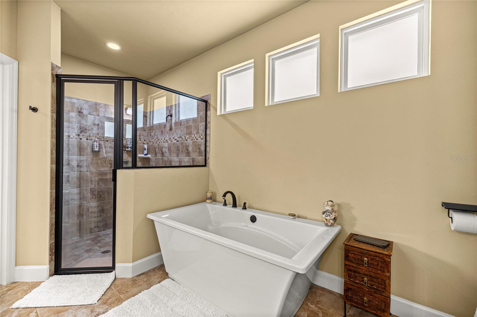 WYNDSWEPT HILLS - Residential